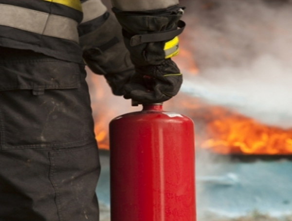 تقدم الشركة خدمة مهمات السلامة و الصحة المهنية